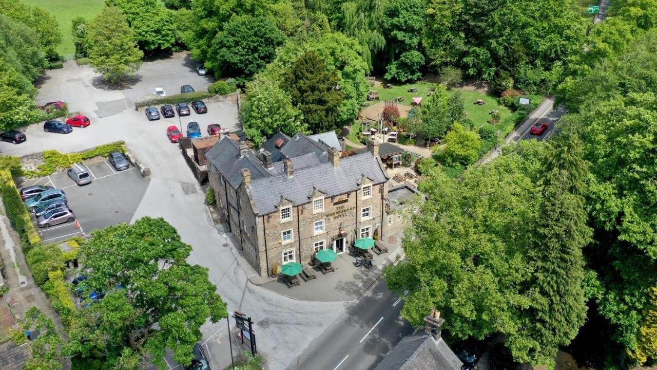 Wheatsheaf, Baslow By Marston'S Inns Exterior photo